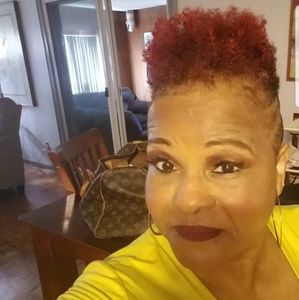 Meet your Posher, Joann